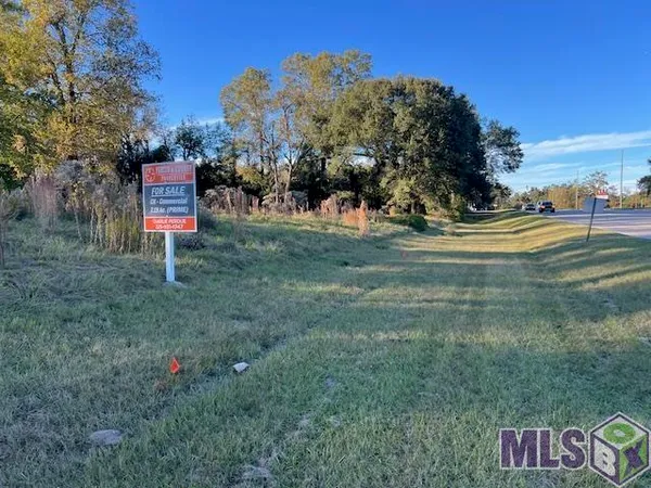 $2,010,000 | 61 St Francisville La, St. Francisville, LA 70775