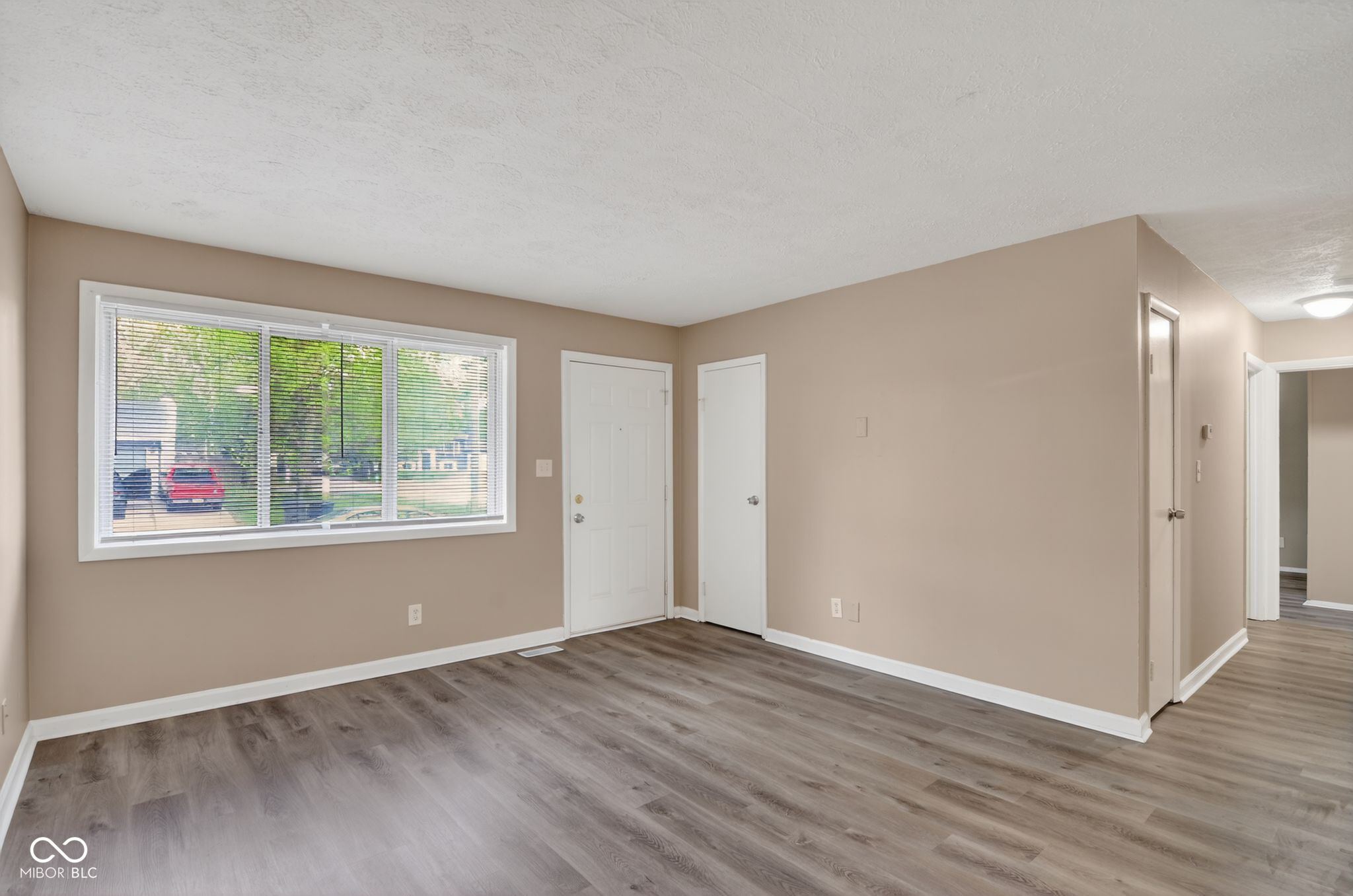 3914 Richelieu Road Indianapolis, IN 46226 - Photo 12 of 32
