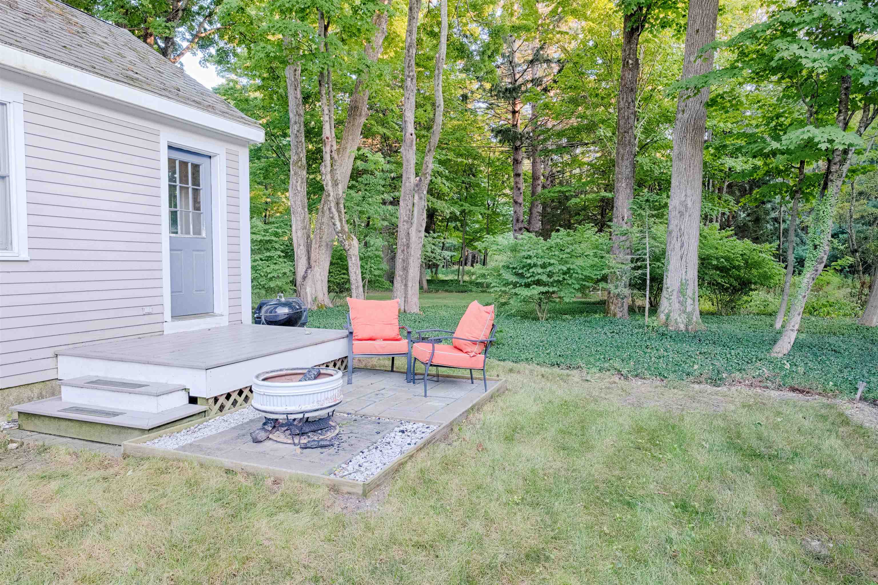 396 S Road Brentwood, NH 03833 - Photo 4 of 31 Gallery Image 4