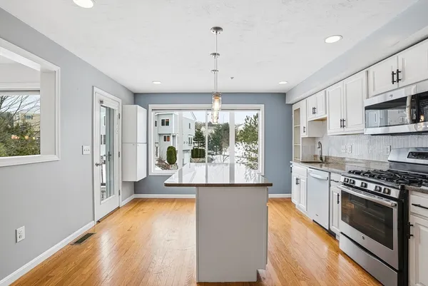 $689,000 | 431 America Boulevard, Unit 431, Ashland, MA 01721