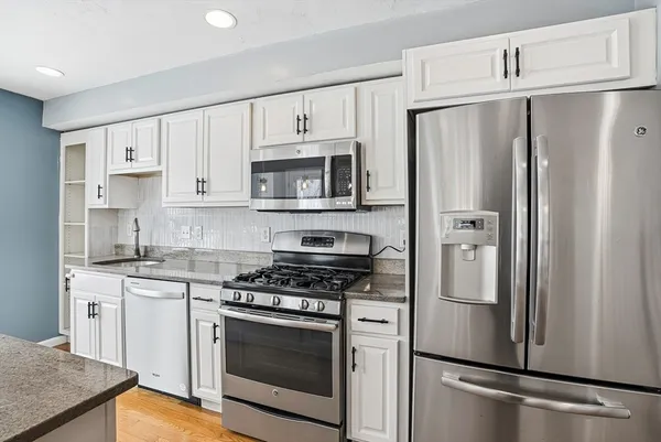 $689,000 | 431 America Boulevard, Unit 431, Ashland, MA 01721