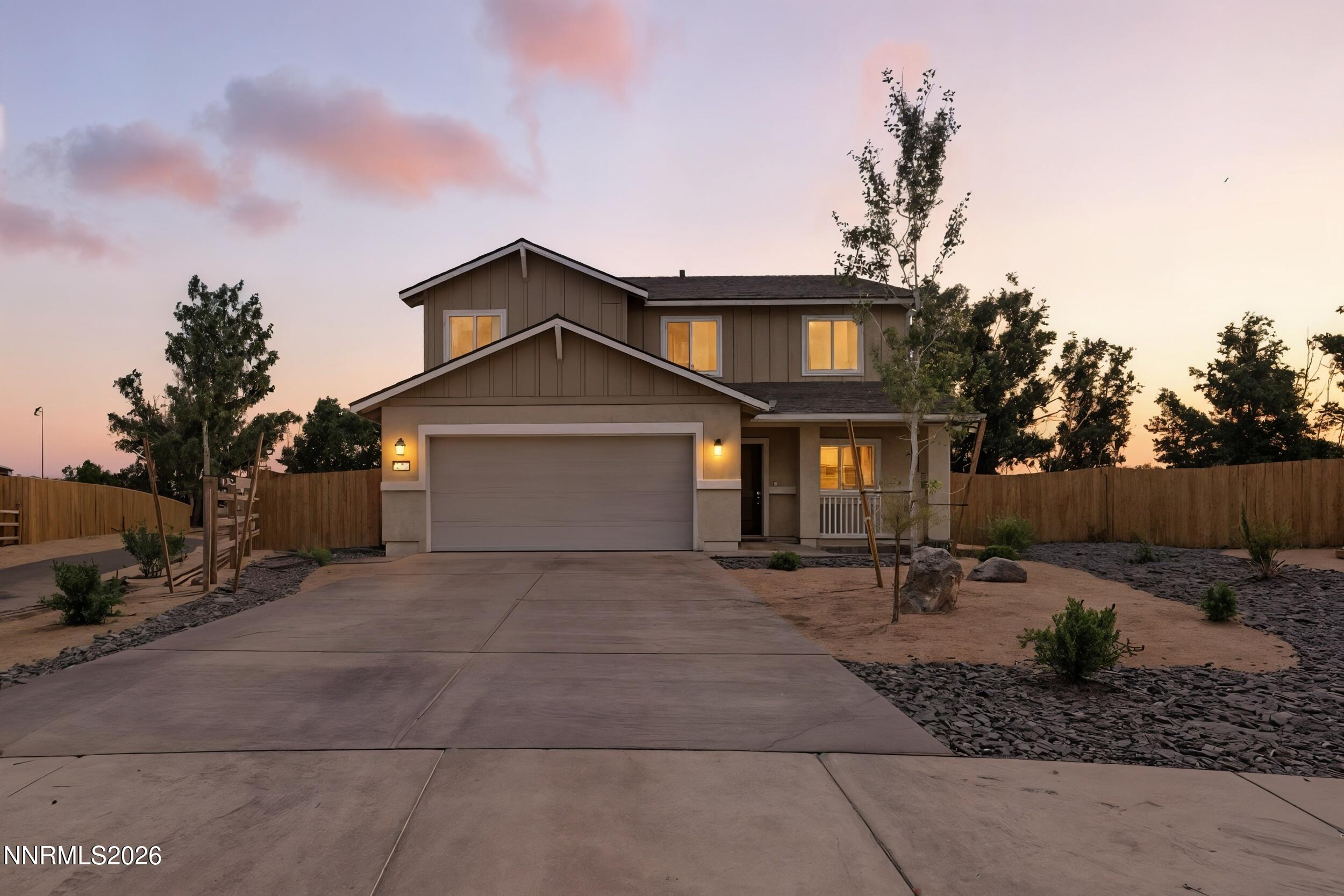 6778 Shell Court Fernley, NV 89408 - Photo 5 of 33 1_4l2a2161_twilight_04a4b09d-5a78-4507-9
