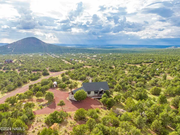 $895,000 | 2667 East Overlook Drive, Williams, AZ 86046