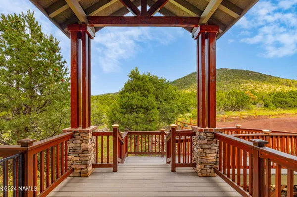 $895,000 | 2667 East Overlook Drive, Williams, AZ 86046