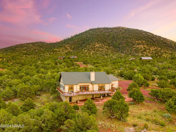 $895,000 | 2667 East Overlook Drive, Williams, AZ 86046