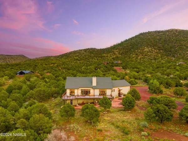 $895,000 | 2667 East Overlook Drive, Williams, AZ 86046