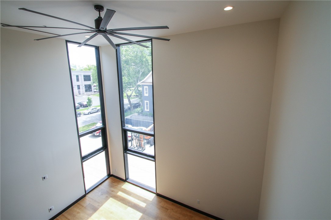 33 Russell Street, Unit 202 Rochester, NY 14607 - Photo 22 of 30