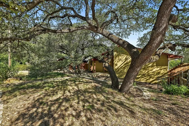 $1,199,000 | 2204 Spring Creek Drive, Austin, TX 78704