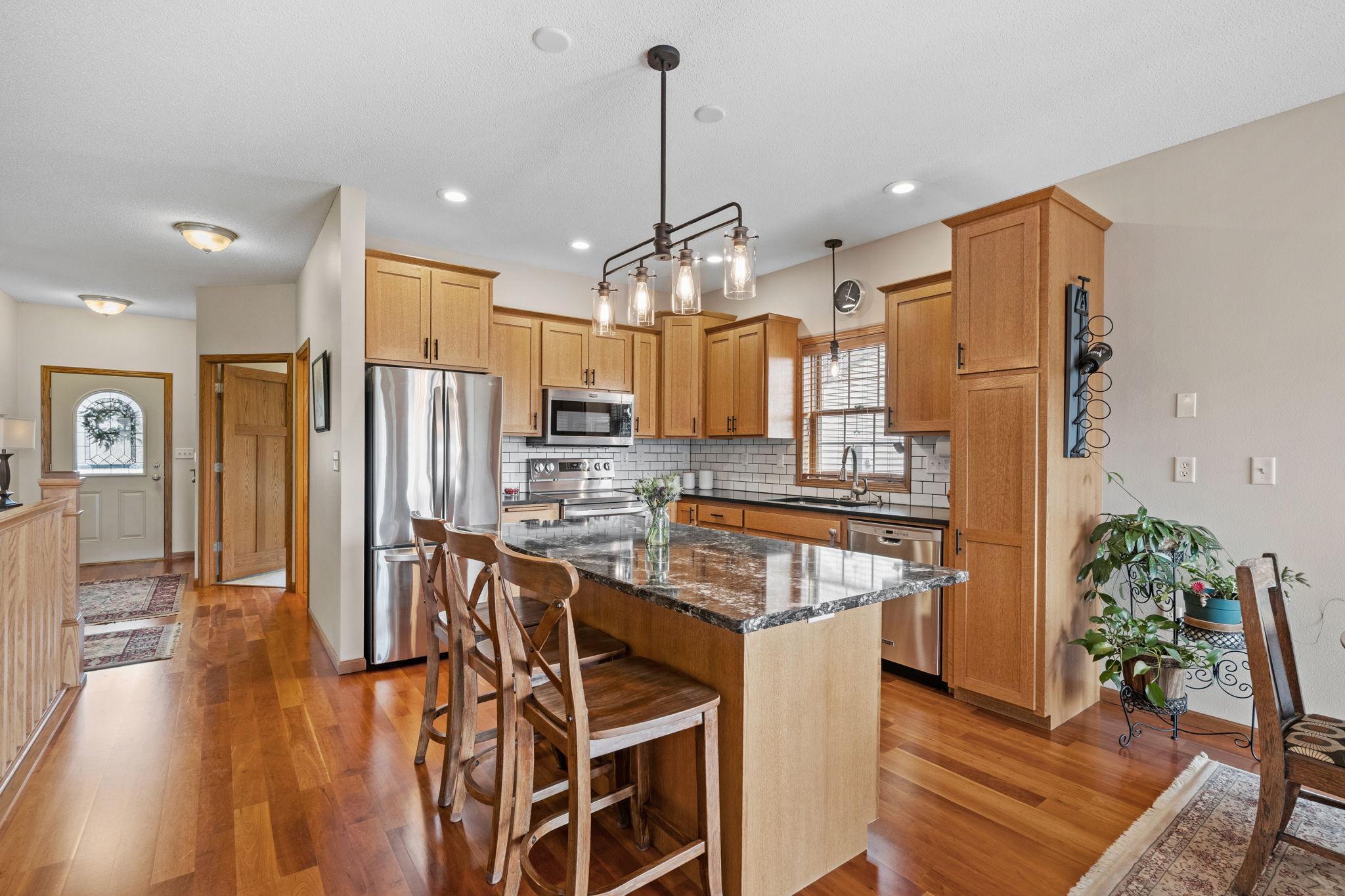 506 Graceview Loop East St. Joseph, MN 56374 - Photo 4 of 33