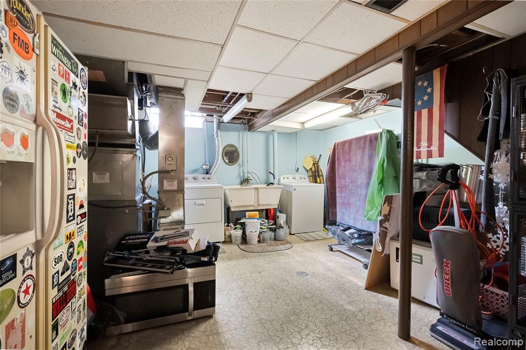 7264 Iron Gate Road Canton, MI 48187 - Photo 30 of 33 Gallery Image 30