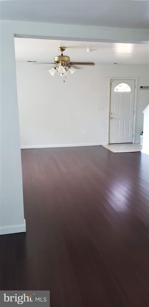 5009 Sheriff Road Northeast Washington, DC 20019 - Photo 3 of 11 Interior (General)