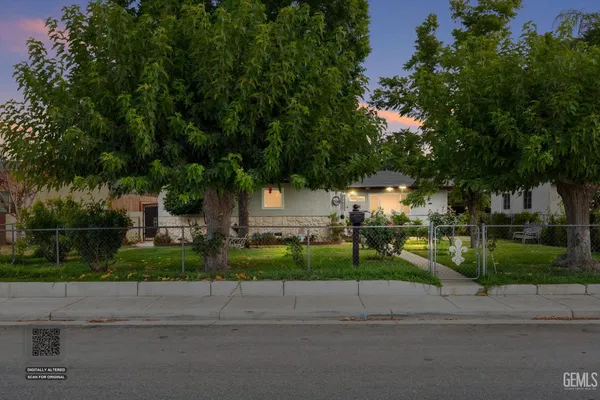 $305,000 | Undisclosed Address, Bakersfield, CA 93304