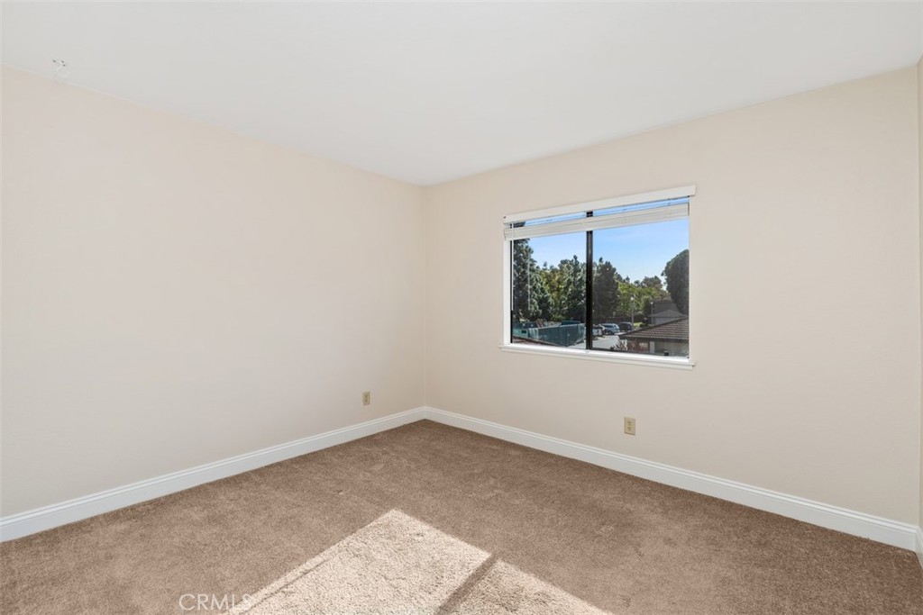 25721 Shell Drive Dana Point, CA 92629 - Photo 20 of 41 an empty room with a window