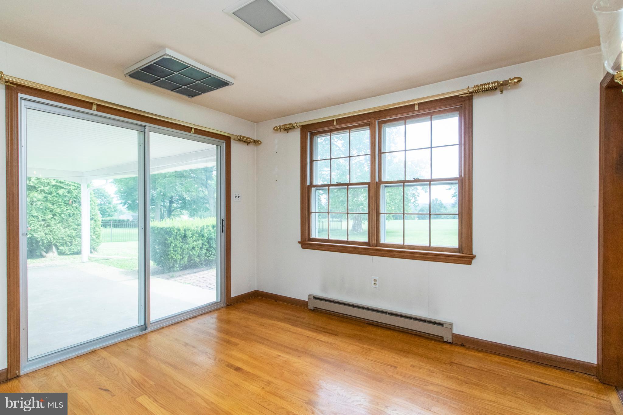1922 Brandon Road Norristown, PA 19403 - Photo 14 of 59 Gallery Image 14