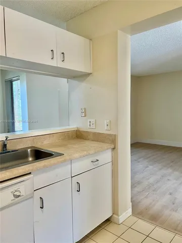 $1,750 | 1133 Coral Club Drive, Unit 1133, Coral Springs, FL 33071