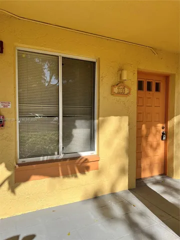 $1,750 | 1133 Coral Club Drive, Unit 1133, Coral Springs, FL 33071