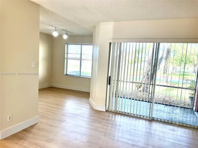 $1,750 | 1133 Coral Club Drive, Unit 1133, Coral Springs, FL 33071