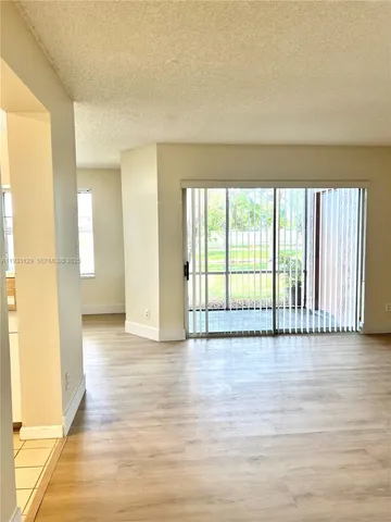 $1,750 | 1133 Coral Club Drive, Unit 1133, Coral Springs, FL 33071