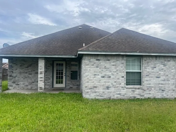 $2,000 | 1904 Kelly Lane, Kingsville, TX 78363