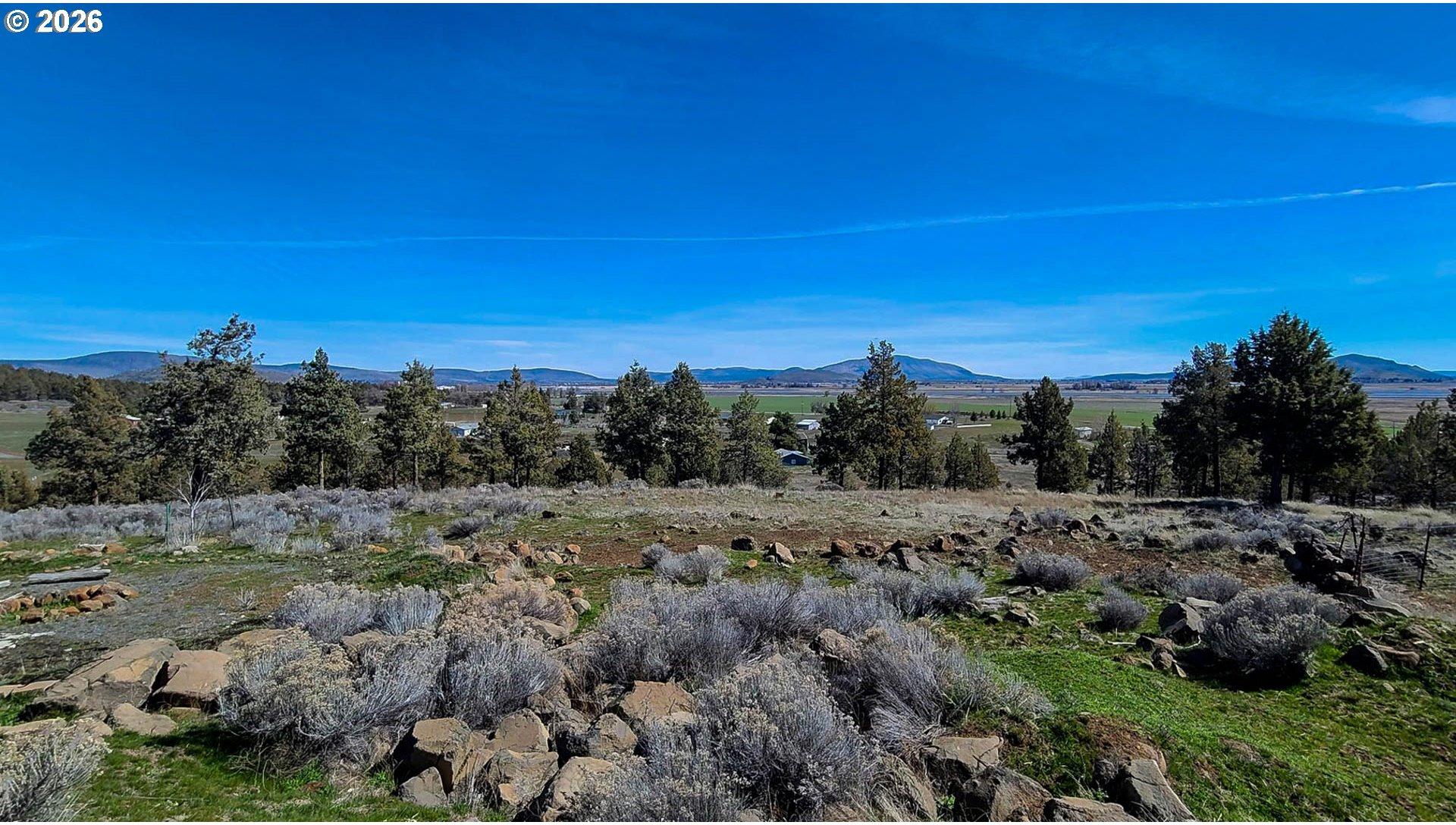 6710 Jake Road Klamath Falls, OR 97601 - Photo 28 of 37 View