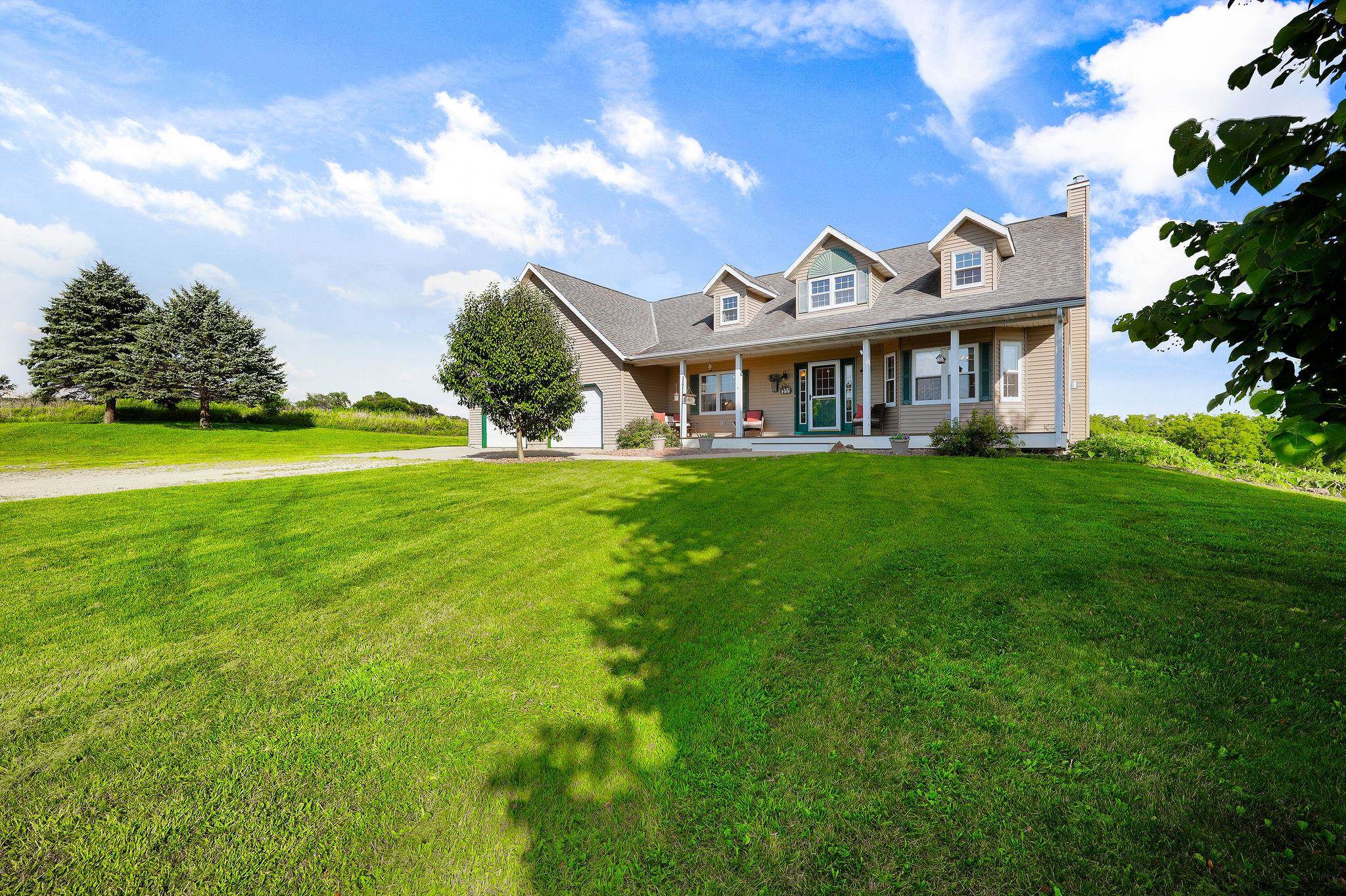 8542 Bakken Road Mount Horeb, WI 53572 - Photo 2 of 56