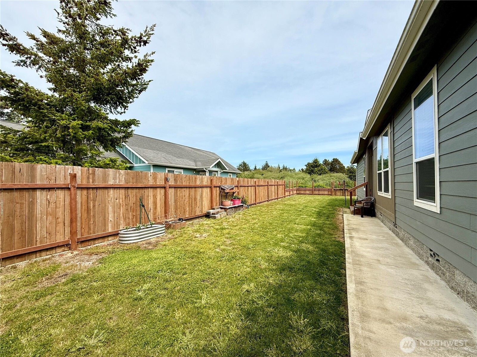 642 Weatherwax Loop Northeast Ocean Shores, WA 98569 - Photo 34 of 40