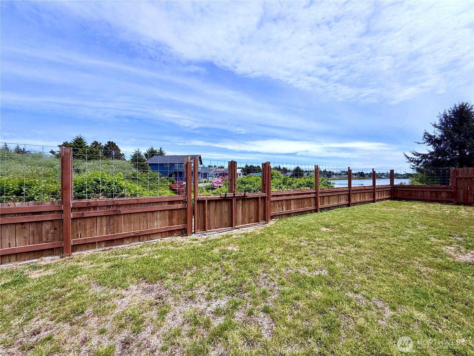 642 Weatherwax Loop Northeast Ocean Shores, WA 98569 - Photo 35 of 40