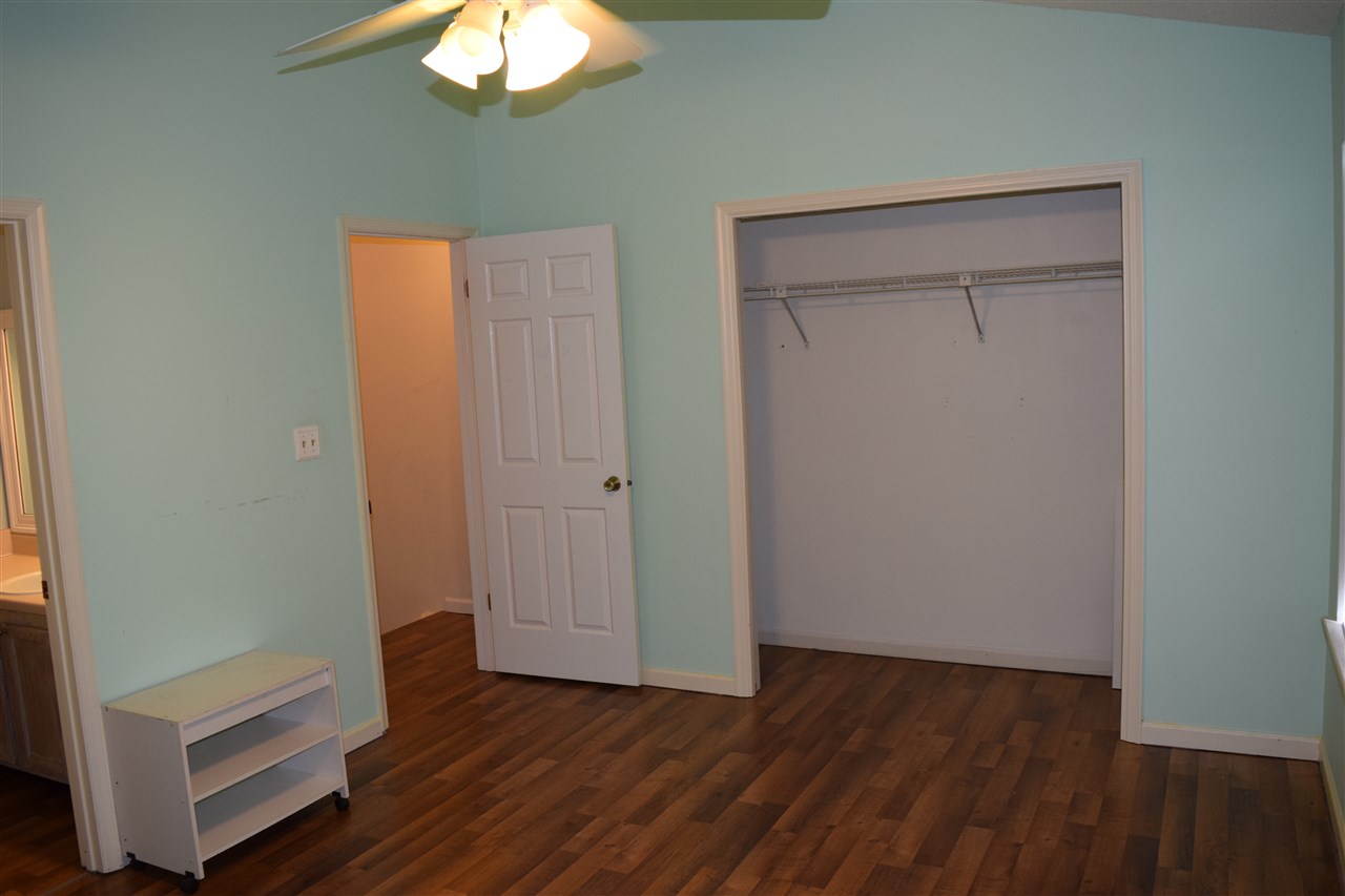 26063 Canal Road, Unit 3 A PH 1 Orange Beach, AL 36561 - Photo 7 of 18 Guest Bedroom