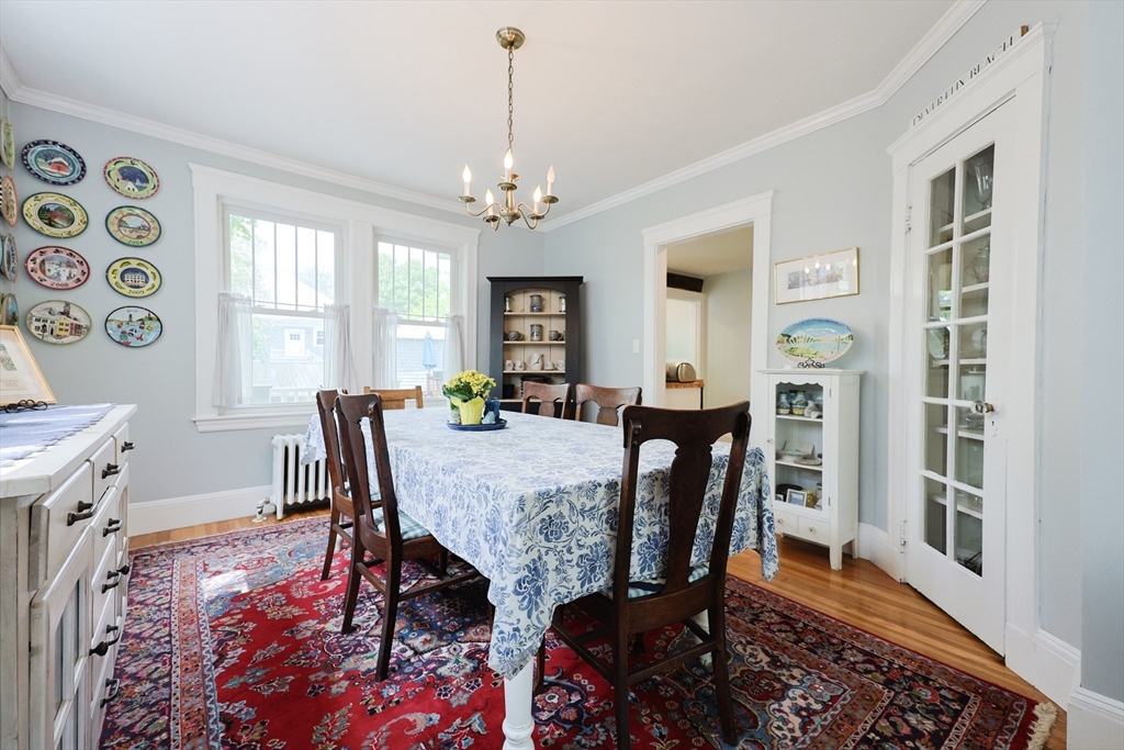 14 Merrill Road Marblehead, MA 01945 - Photo 7 of 29 a view of a dining room with furniture