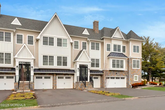 $1,495,000 | 102 Eagle Way, Eatontown, NJ 07724