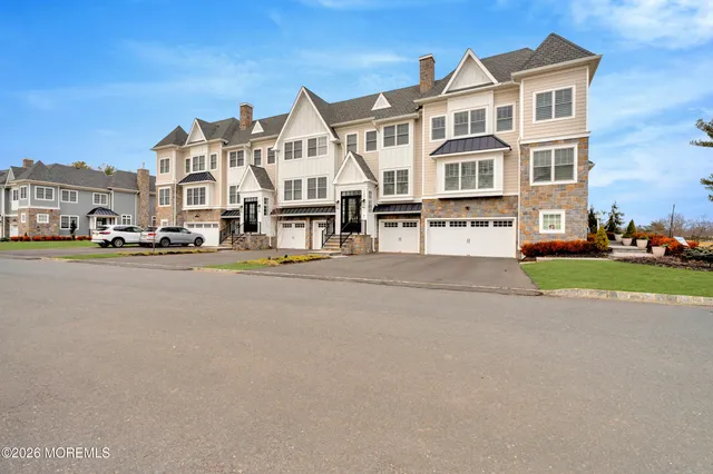 $1,495,000 | 102 Eagle Way, Eatontown, NJ 07724