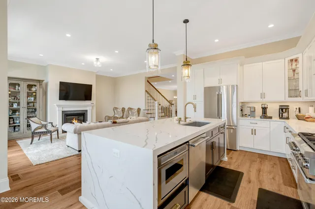 $1,495,000 | 102 Eagle Way, Eatontown, NJ 07724