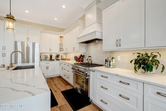 $1,495,000 | 102 Eagle Way, Eatontown, NJ 07724