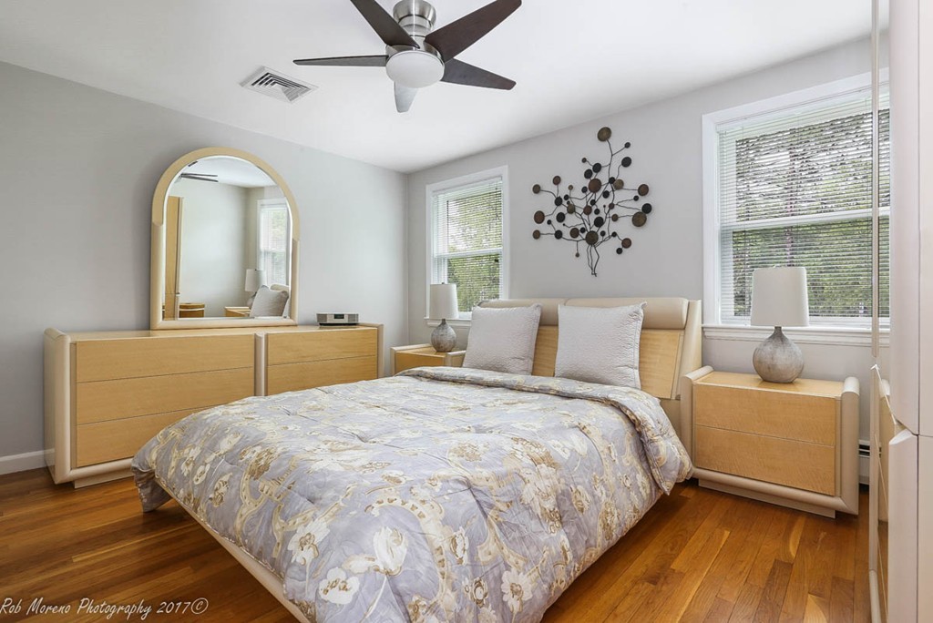 154 Ridge Street Winchester, MA 01890 - Photo 14 of 30