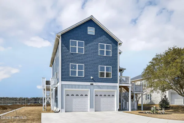 $1,225,000 | 161 Big Hammock Point Road, Sneads Ferry, NC 28460