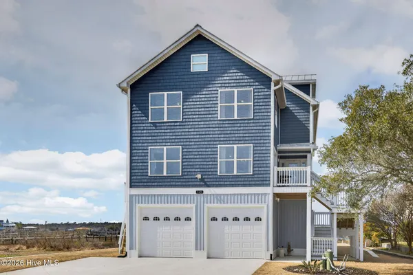 $1,225,000 | 161 Big Hammock Point Road, Sneads Ferry, NC 28460