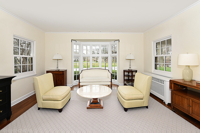 1004 Pontiac Road Wilmette, IL 60091 - Photo 5 of 28