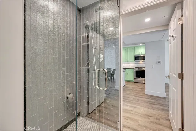 $1,275,000 | 1 3rd Place, Unit 302, Long Beach, CA 90802