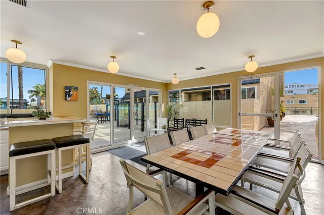 $1,275,000 | 1 3rd Place, Unit 302, Long Beach, CA 90802