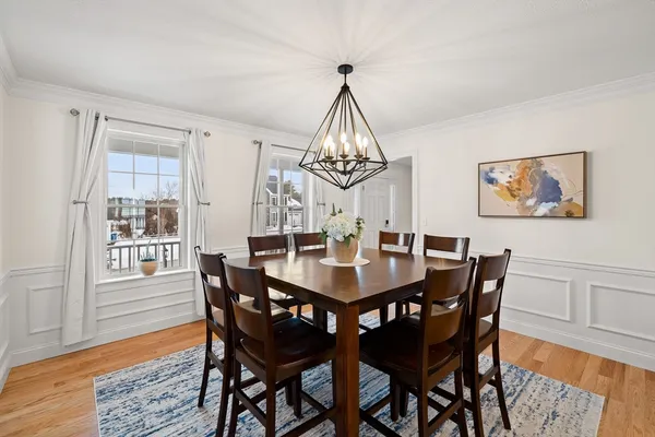 $949,000 | 5 Esther Way, Dracut, MA 01826