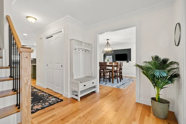 $949,000 | 5 Esther Way, Dracut, MA 01826