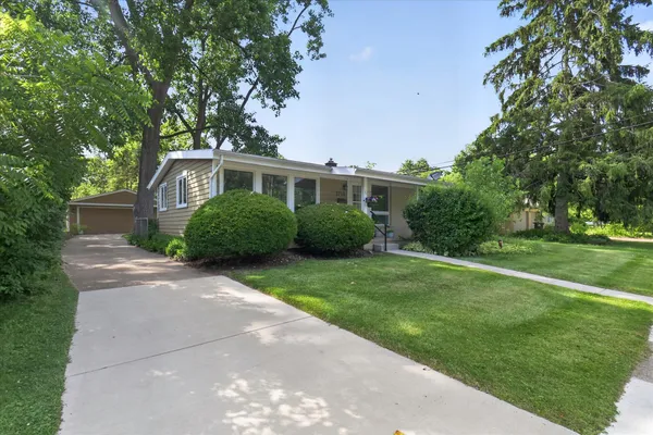 $410,000 | 2710 Hampshire Road, Ann Arbor, MI 48104