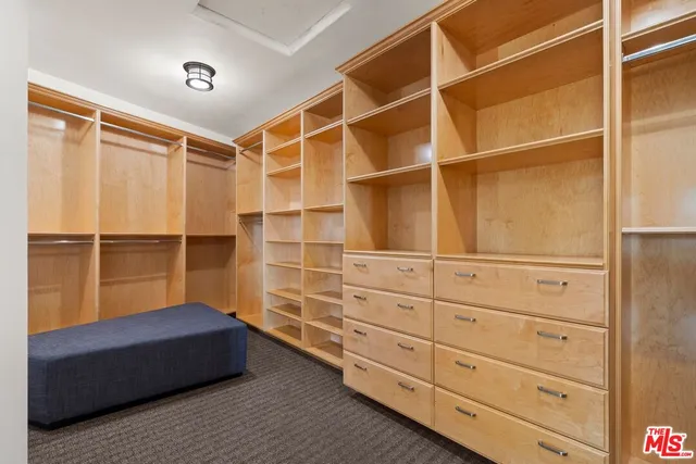 $5,500,000 | 1939 Stradella Road, Los Angeles, CA 90077