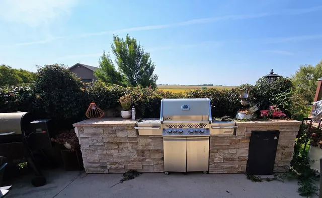 $924,900 | 575 111th Street, Pipestone, MN 56164