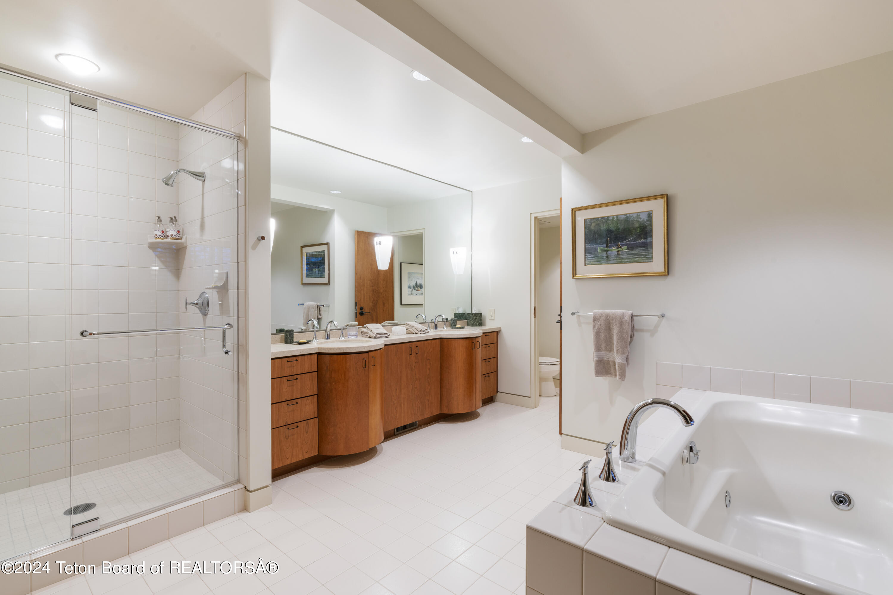 5070 Beavertail Road Wilson, WY 83014 - Photo 21 of 34 Junior Suite Bath