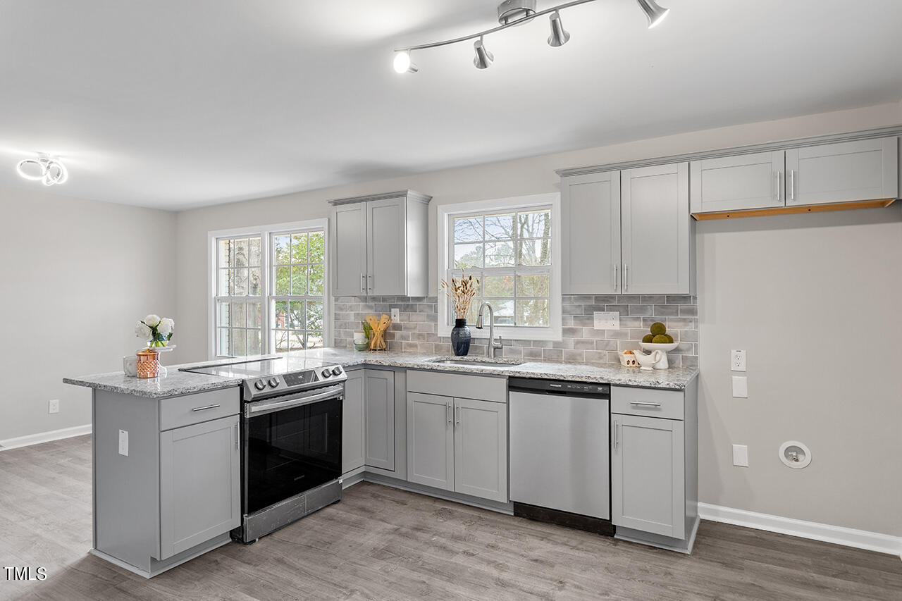 903 Aversboro Road Garner, NC 27529 - Photo 7 of 26 903 Aversboro Rd_24