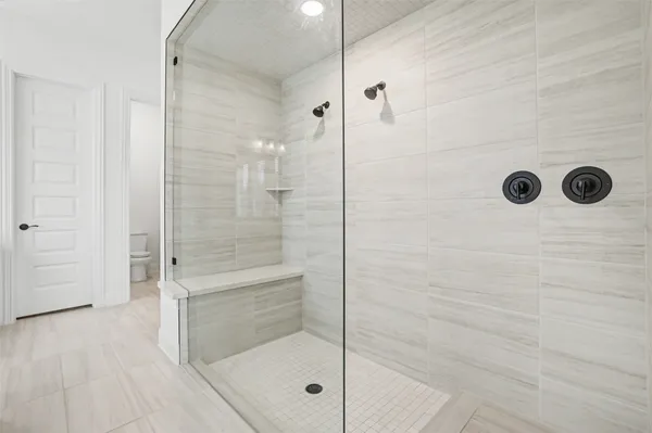 $825,000 | 104 Rocky River Road, Georgetown, TX 78628