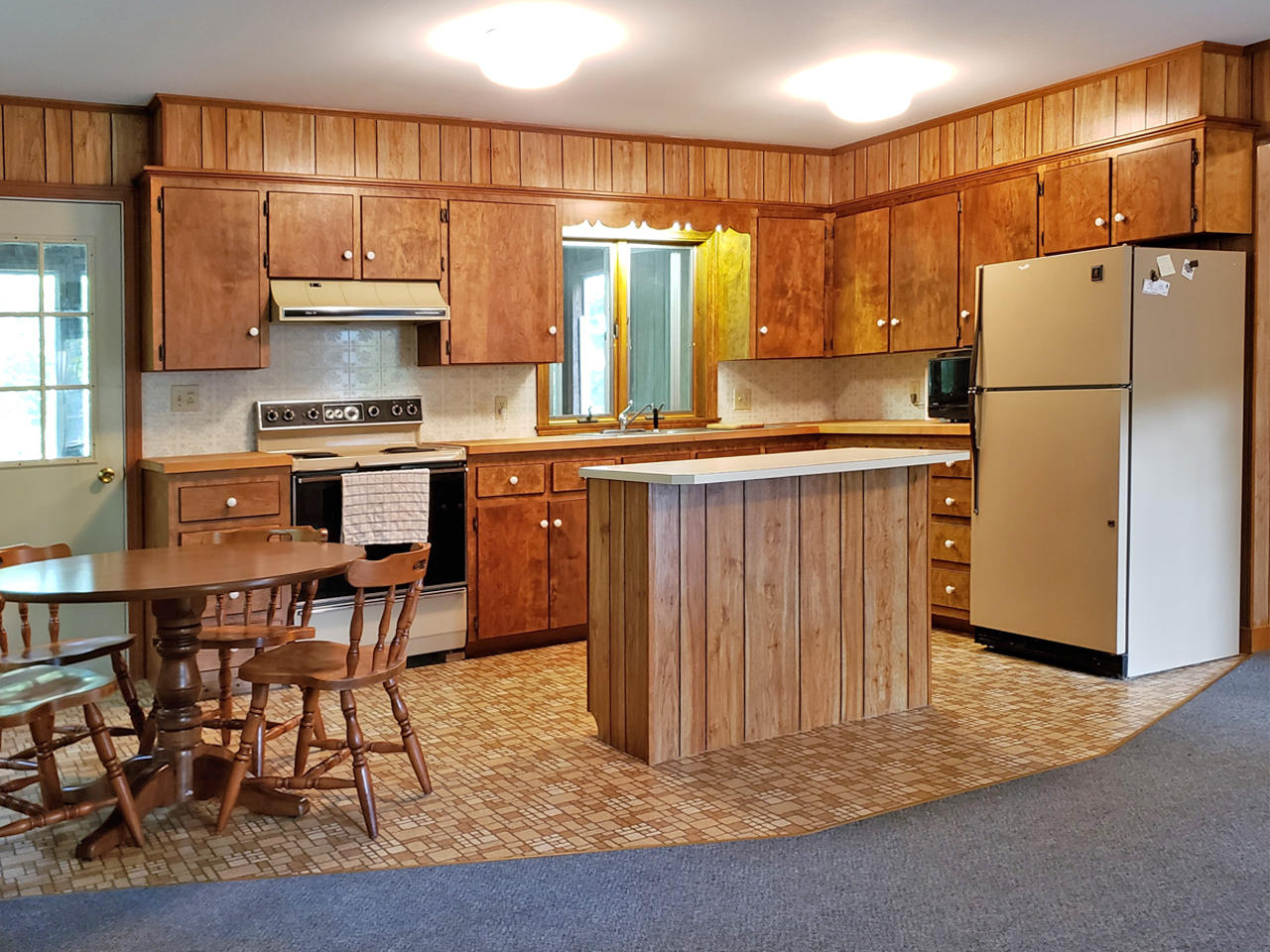 886 Biscay Road Bremen, ME 04551 - Photo 8 of 24 Kitchen 1280