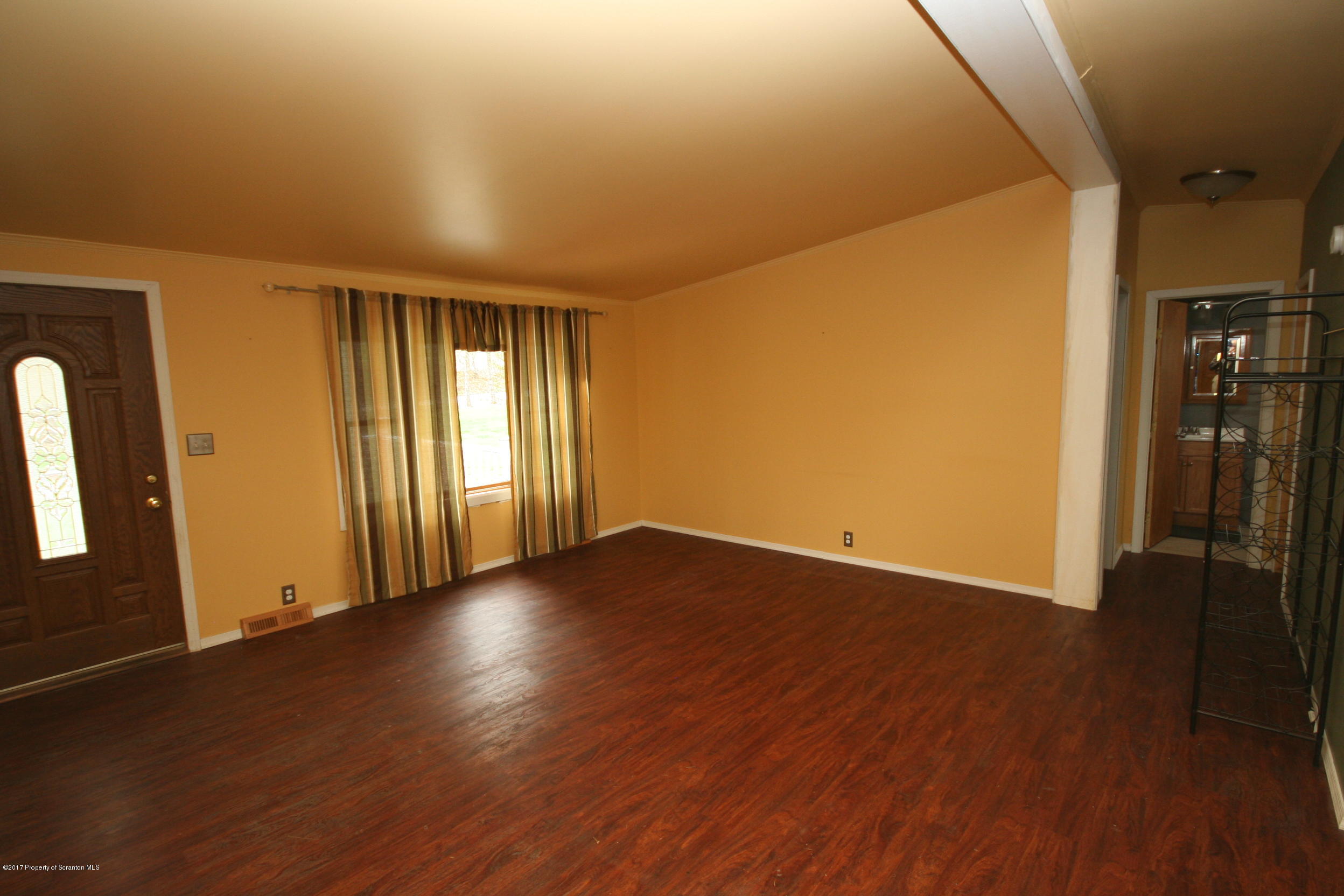 78 Bennett Road Union Dale, PA 18470 - Photo 8 of 24 Gallery Image 8