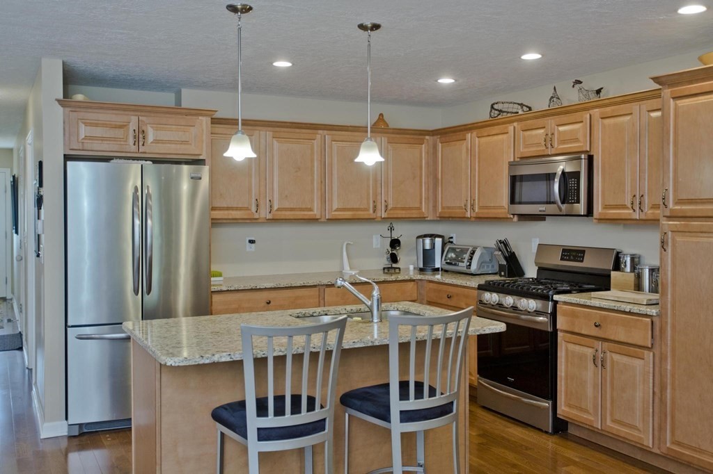 353 Fuller Street, Unit 34 Ludlow, MA 01056 - Photo 7 of 41